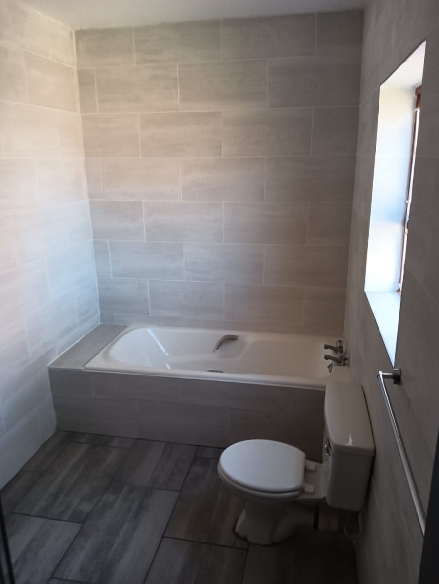 4 Bedroom Property for Sale in Winterhoek Park Eastern Cape